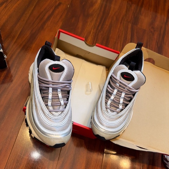 Nike Air Max 97 Metallic Silver Bullet with Red Accents - Picture 4 of 9